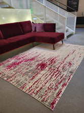 Laden Sie das Bild in den Galerie-Viewer, Khodai Teppich "Sari Silk"
